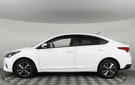 Hyundai Solaris II рестайлинг, 2021 год, 1 799 000 рублей, 8 фотография