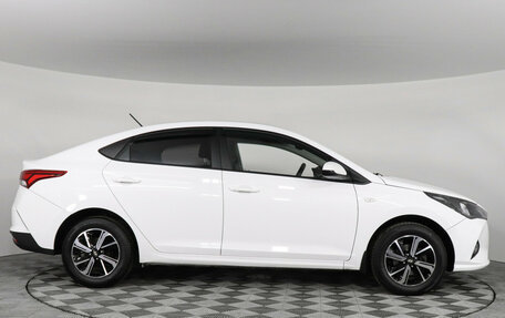 Hyundai Solaris II рестайлинг, 2021 год, 1 799 000 рублей, 4 фотография