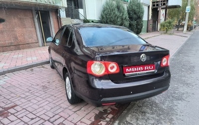 Volkswagen Jetta VI, 2008 год, 635 000 рублей, 1 фотография