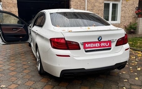 BMW 5 серия, 2013 год, 1 900 000 рублей, 6 фотография