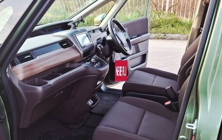 Honda Freed II, 2020 год, 1 890 000 рублей, 9 фотография