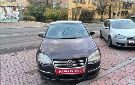 Volkswagen Jetta VI, 2008 год, 635 000 рублей, 3 фотография