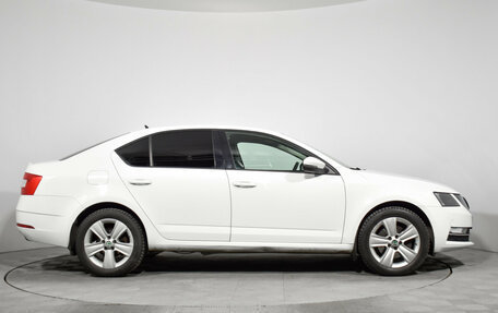 Skoda Octavia, 2018 год, 1 697 900 рублей, 4 фотография