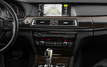 BMW 7 серия, 2011 год, 1 997 000 рублей, 17 фотография