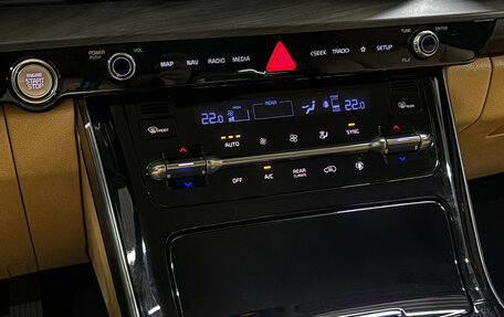 KIA Carnival, 2021 год, 3 990 000 рублей, 20 фотография