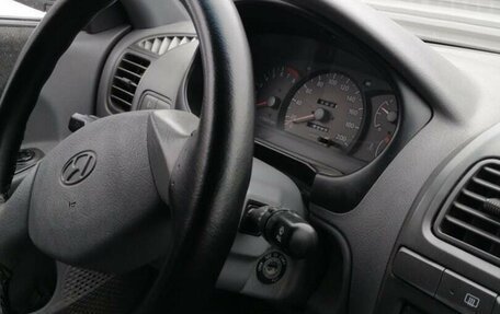 Hyundai Accent II, 2008 год, 400 000 рублей, 4 фотография