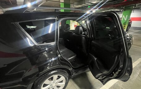 Mitsubishi Outlander III рестайлинг 3, 2012 год, 1 300 000 рублей, 10 фотография