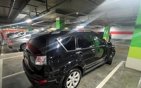 Mitsubishi Outlander III рестайлинг 3, 2012 год, 1 300 000 рублей, 14 фотография