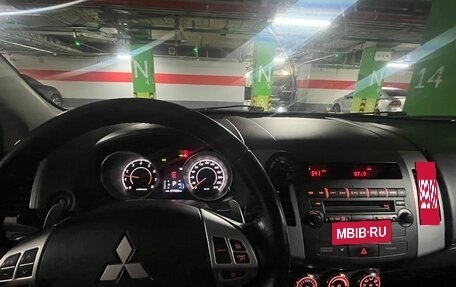 Mitsubishi Outlander III рестайлинг 3, 2012 год, 1 300 000 рублей, 4 фотография