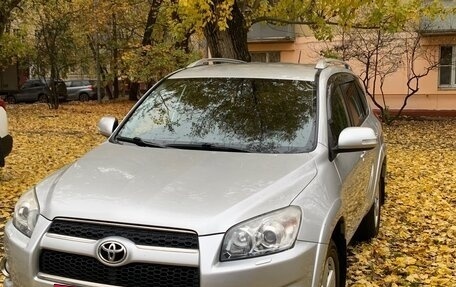 Toyota RAV4, 2012 год, 1 680 000 рублей, 2 фотография