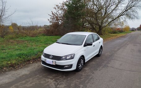 Volkswagen Polo VI (EU Market), 2019 год, 910 000 рублей, 2 фотография