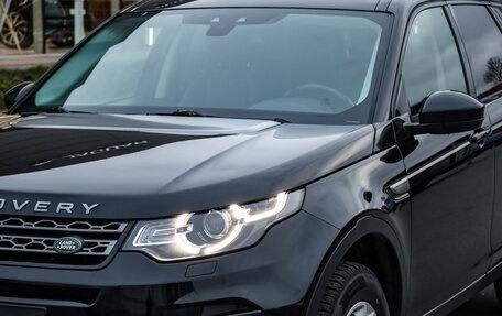 Land Rover Discovery Sport I рестайлинг, 2018 год, 2 299 000 рублей, 2 фотография