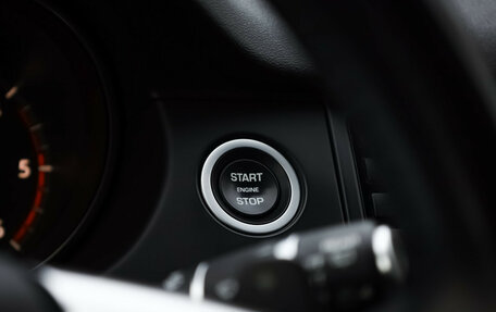 Land Rover Discovery Sport I рестайлинг, 2018 год, 2 299 000 рублей, 16 фотография