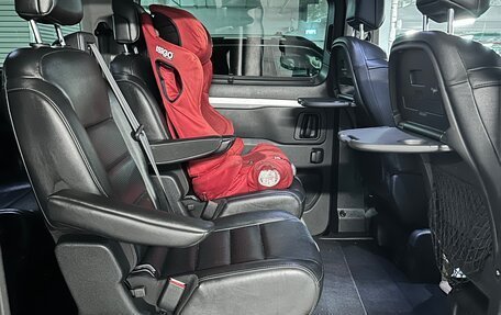 Peugeot Traveller I, 2019 год, 2 650 000 рублей, 6 фотография