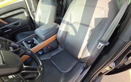 Land Rover Defender II, 2022 год, 5 000 000 рублей, 15 фотография