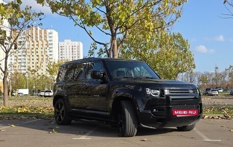 Land Rover Defender II, 2022 год, 5 000 000 рублей, 2 фотография