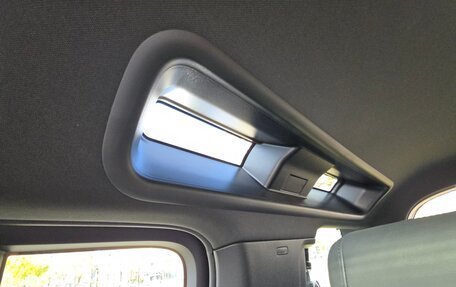 Land Rover Defender II, 2022 год, 5 000 000 рублей, 26 фотография