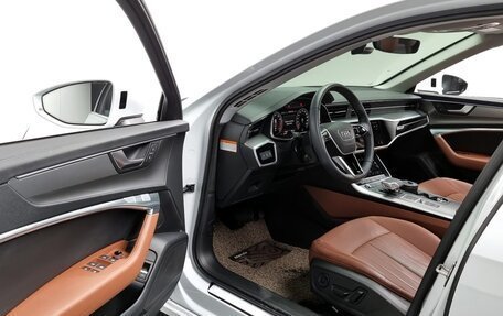 Audi A6, 2022 год, 3 880 000 рублей, 11 фотография