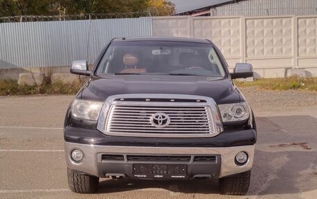 Toyota Tundra II, 2013 год, 3 630 000 рублей, 2 фотография