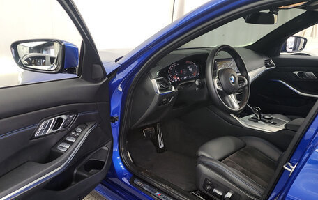 BMW 3 серия, 2022 год, 3 040 000 рублей, 11 фотография