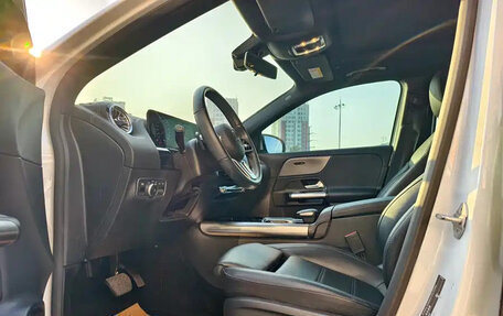 Mercedes-Benz GLA, 2021 год, 1 900 000 рублей, 7 фотография