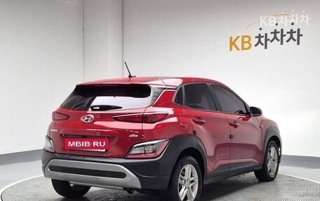 Hyundai Kona I, 2022 год, 1 360 000 рублей, 3 фотография
