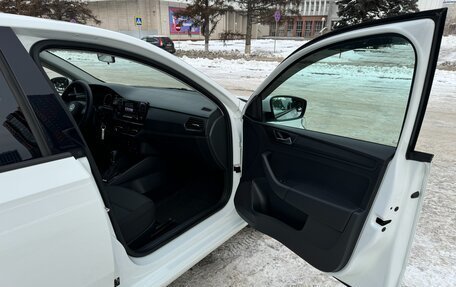 Volkswagen Polo VI (EU Market), 2021 год, 1 750 000 рублей, 12 фотография