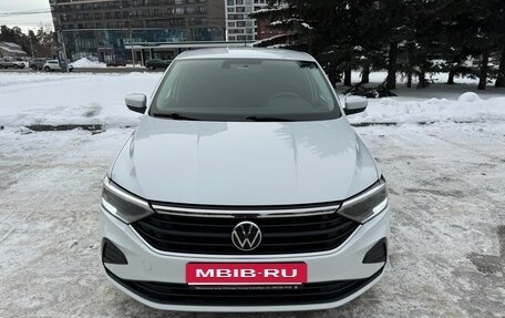 Volkswagen Polo VI (EU Market), 2021 год, 1 750 000 рублей, 2 фотография