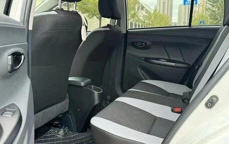 Toyota Yaris XP150 рестайлинг, 2022 год, 990 500 рублей, 5 фотография