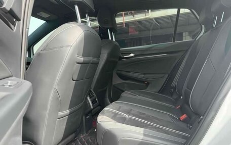 Volkswagen Golf VIII, 2022 год, 2 277 000 рублей, 6 фотография