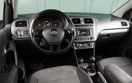Volkswagen Polo VI (EU Market), 2017 год, 1 099 000 рублей, 6 фотография
