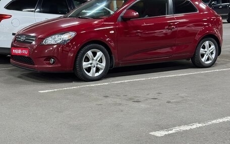 KIA cee'd I рестайлинг, 2008 год, 750 000 рублей, 1 фотография