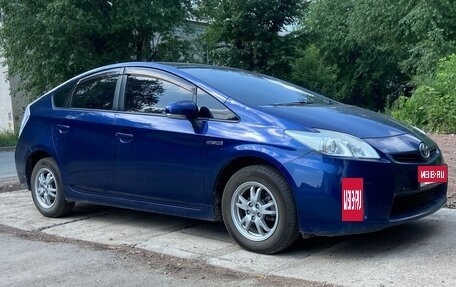 Toyota Prius, 2010 год, 980 000 рублей, 2 фотография