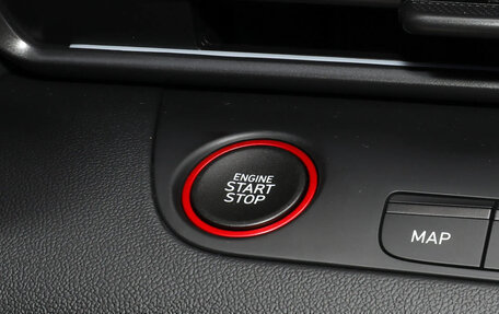 Hyundai Elantra, 2025 год, 2 203 000 рублей, 14 фотография