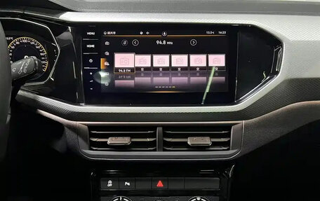 Volkswagen T-Cross I, 2022 год, 1 570 000 рублей, 11 фотография