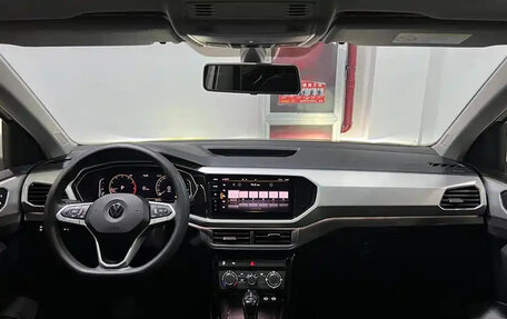 Volkswagen T-Cross I, 2022 год, 1 570 000 рублей, 10 фотография