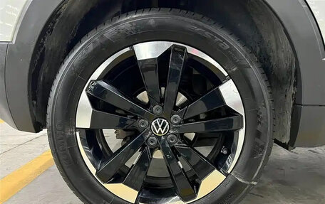 Volkswagen T-Cross I, 2022 год, 1 570 000 рублей, 15 фотография