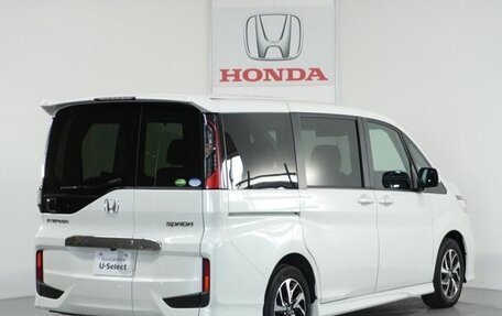 Honda Stepwgn IV, 2021 год, 2 060 000 рублей, 6 фотография