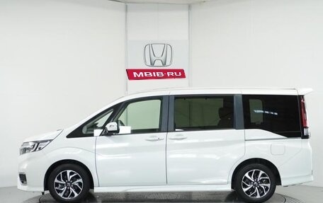 Honda Stepwgn IV, 2021 год, 2 060 000 рублей, 3 фотография