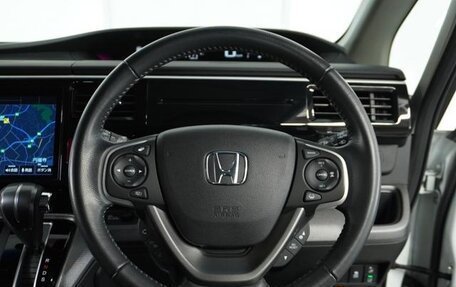 Honda Stepwgn IV, 2021 год, 2 060 000 рублей, 14 фотография