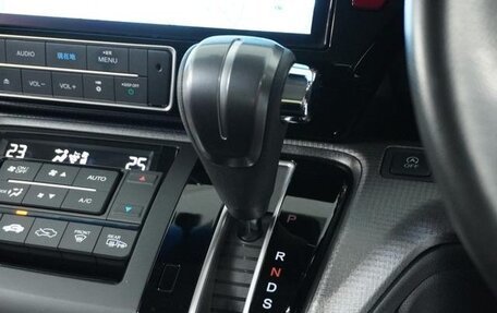 Honda Stepwgn IV, 2021 год, 2 060 000 рублей, 20 фотография