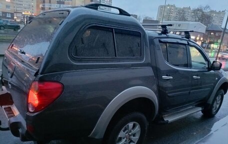 Mitsubishi L200 IV рестайлинг, 2011 год, 1 300 000 рублей, 4 фотография