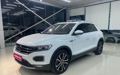 Volkswagen T-Roc I, 2022 год, 1 500 700 рублей, 1 фотография