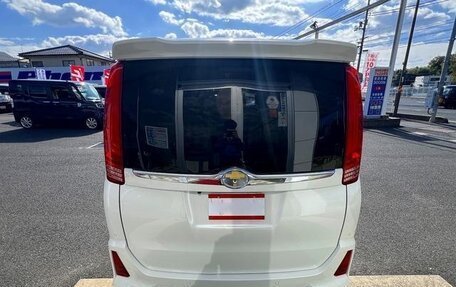 Toyota Voxy III, 2021 год, 1 855 000 рублей, 4 фотография