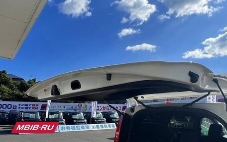 Toyota Voxy III, 2021 год, 1 855 000 рублей, 5 фотография