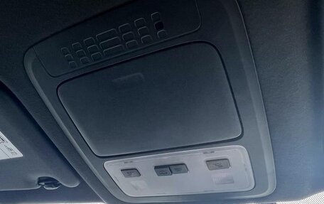 Toyota Voxy III, 2021 год, 1 855 000 рублей, 30 фотография