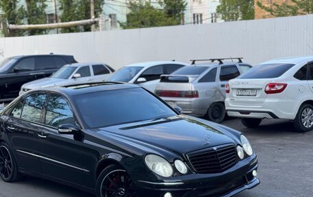 Mercedes-Benz E-Класс, 2004 год, 900 000 рублей, 2 фотография