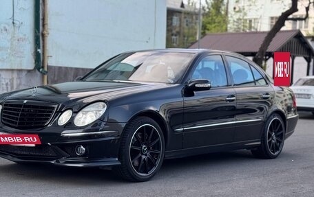 Mercedes-Benz E-Класс, 2004 год, 900 000 рублей, 3 фотография