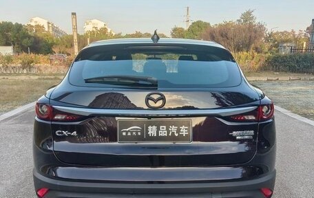 Mazda CX-4, 2021 год, 2 100 000 рублей, 5 фотография