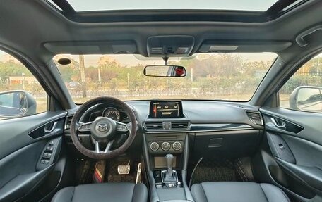 Mazda CX-4, 2021 год, 2 100 000 рублей, 8 фотография